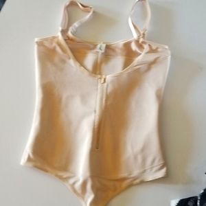 Thong bodysuit shapewear